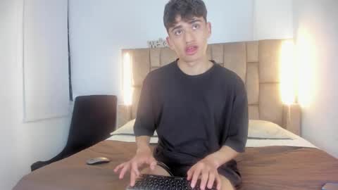 Sebas  online show from 19, 3, 2026