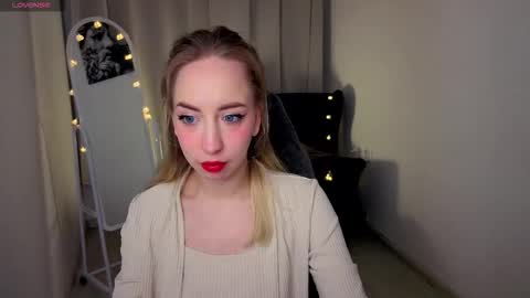 Snapshot of noirnymphh chatting on 3, 3, 2026 Isabelle online show from 3, 3, 2026