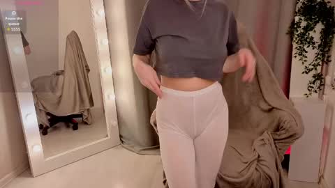 Snapshot of noirnymphh chatting on 14, 5, 2026 Isabelle online show from 14, 5, 2026