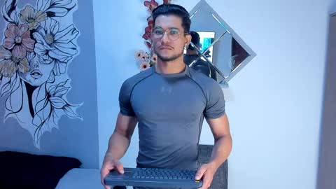 Im Nolan  online show from 21, 5, 2026