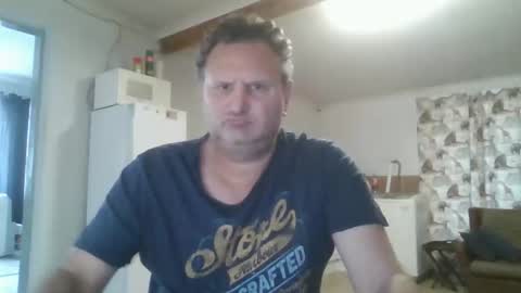 Snapshot of nollie244 chatting on 23, 4, 2026 Nollie online show from 23, 4, 2026