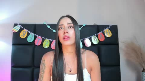 Snapshot of nora_dasilva chatting on 2, 4, 2026 Nora Da Silva online show from 2, 4, 2026