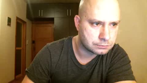 norbertopl87 online show from 25, 12, 2024