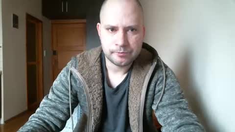 norbertopl87 online show from 26, 12, 2024