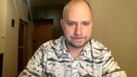 norbertopl87 online show from 2, 1, 2025