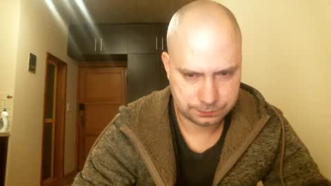 norbertopl87 online show from 14, 2, 2025