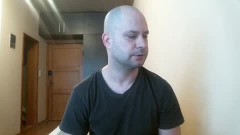 norbertopl87 online show from 15, 2, 2025