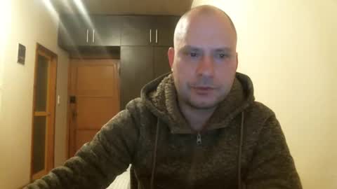 norbertopl87 online show from 15, 2, 2025