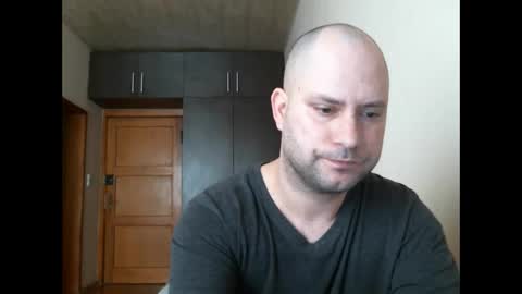 norbertopl87 online show from 16, 2, 2025