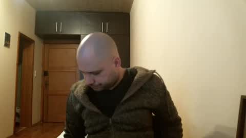 norbertopl87 online show from 16, 2, 2025