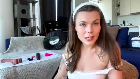 Snapshot of nordicbelle chatting on 28, 5, 2026 Nordic Belle online show from 28, 5, 2026