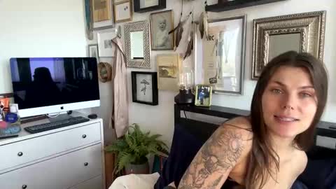 Snapshot of nordicbelle chatting on 2, 6, 2026 Nordic Belle online show from 2, 6, 2026