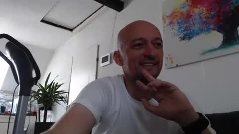 Snapshot of nordicrunner76 chatting on 21, 5, 2026 nordicrunner76 online show from 21, 5, 2026