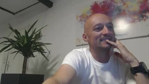 Snapshot of nordicrunner76 chatting on 24, 5, 2026 nordicrunner76 online show from 24, 5, 2026