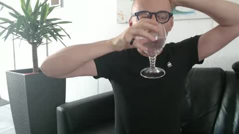 Snapshot of nordicrunner76 chatting on 11, 6, 2026 nordicrunner76 online show from 11, 6, 2026