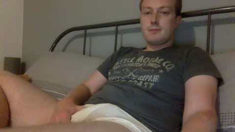 Snapshot of norfolkboy18 chatting on 20, 9, 2025 Ollie online show from 20, 9, 2025