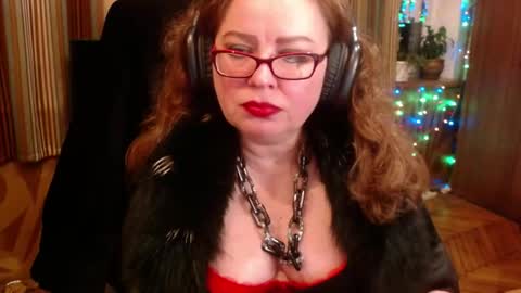 miss Tress online show from 17, 10, 2025