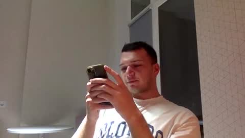 Snapshot of north_justin chatting on 15, 4, 2026 Justin online show from 15, 4, 2026