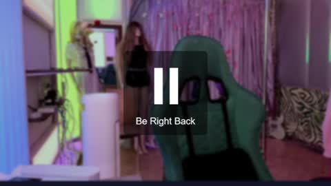 Snapshot of northern_moon chatting on 4, 4, 2026 northern_moon online show from 4, 4, 2026