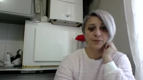 Snapshot of nosmileme chatting on 18, 11, 2025 nosmileme online show from 18, 11, 2025