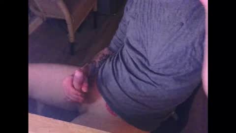 Snapshot of nostrezzzcum chatting on 7, 11, 2025 nostrezzzcum online show from 7, 11, 2025