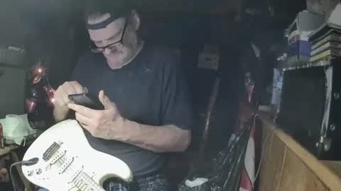 Snapshot of notflamingfart chatting on 6, 4, 2026 notflamingfart online show from 6, 4, 2026