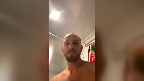 Snapshot of notyourmomsbaggedlunch chatting on 28, 4, 2026 notyourmomsbaggedlunch online show from 28, 4, 2026