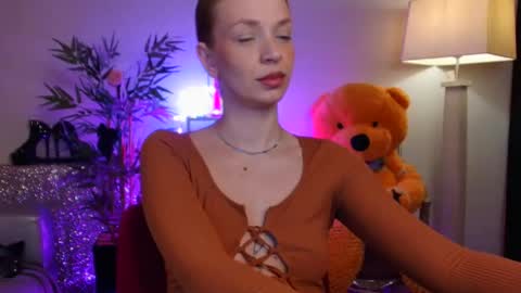 NovaX online show from 6, 4, 2026