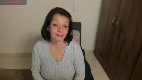 nuit_rose online show from 4, 4, 2026