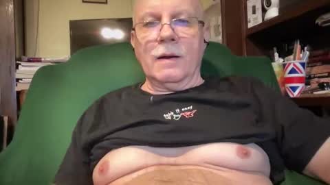 Snapshot of nukiss chatting on 8, 2, 2026 nukiss online show from 8, 2, 2026