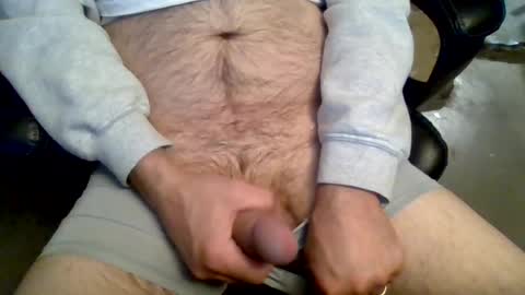 Snapshot of nutjob510 chatting on 26, 7, 2026 nutjob510 online show from 26, 7, 2026