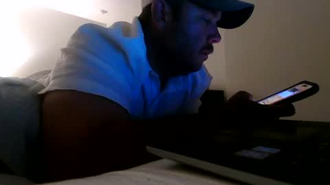 nuttincowboy727272 online show from 18, 5, 2026