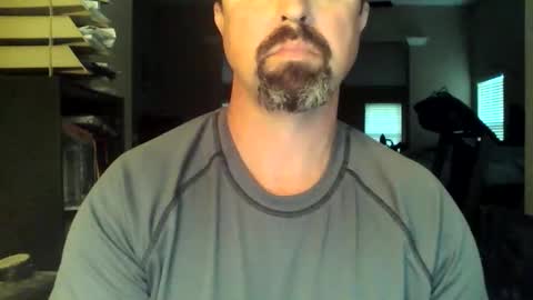 Snapshot of nvrenuff1979 chatting on 30, 3, 2026 nvrenuff1979 online show from 30, 3, 2026