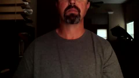 Snapshot of nvrenuff1979 chatting on 2, 4, 2026 nvrenuff1979 online show from 2, 4, 2026