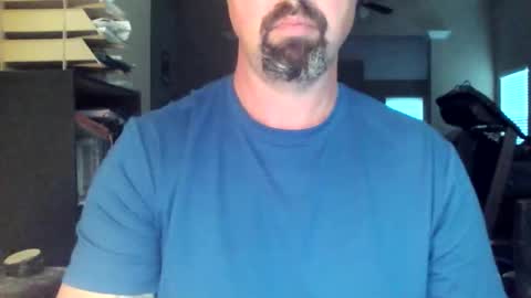 Snapshot of nvrenuff1979 chatting on 3, 4, 2026 nvrenuff1979 online show from 3, 4, 2026