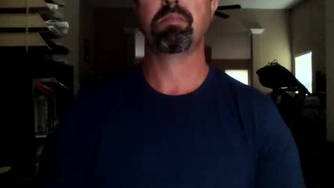 Snapshot of nvrenuff1979 chatting on 6, 4, 2026 nvrenuff1979 online show from 6, 4, 2026