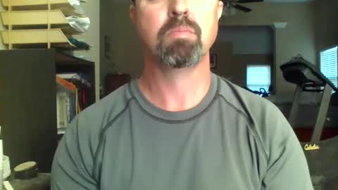 Snapshot of nvrenuff1979 chatting on 17, 4, 2026 nvrenuff1979 online show from 17, 4, 2026