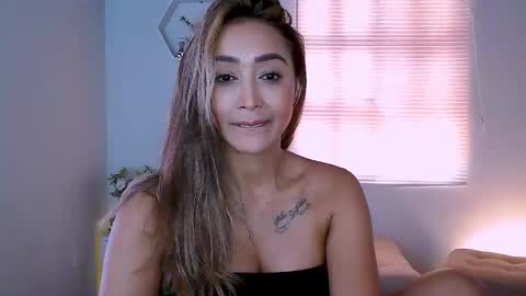 Snapshot of nycole_1988 chatting on 28, 1, 2025 Nycole online show from 28, 1, 2025