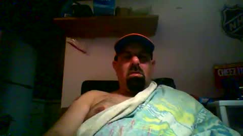 Snapshot of nyisles00 chatting on 17, 12, 2025 nyisles00 online show from 17, 12, 2025