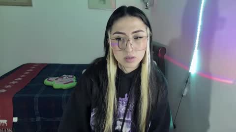 Snapshot of nymph_frida chatting on 26, 12, 2024 Frida online show from 26, 12, 2024