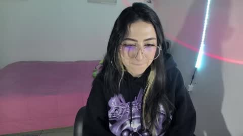 Snapshot of nymph_frida chatting on 31, 1, 2025 Frida online show from 31, 1, 2025