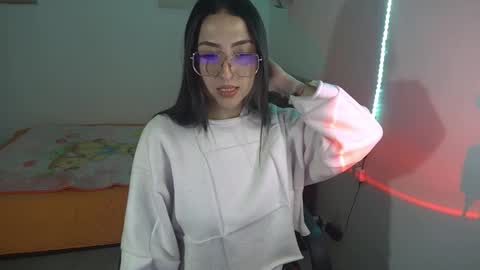 Snapshot of nymph_frida chatting on 4, 2, 2026 Frida online show from 4, 2, 2026