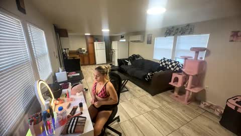 nymphomaticbaby online show from 5, 11, 2025