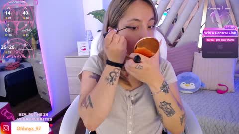 Alex   .    online show from 28, 1, 2025