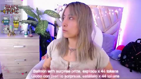 Alex   .    online show from 2, 3, 2025