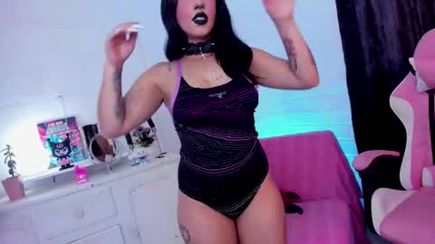 Snapshot of nyx_blackmoon chatting on 16, 12, 2025 Nyx BlackMoon online show from 16, 12, 2025