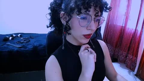 Snapshot of nyxxei chatting on 6, 4, 2026 Nyxxei online show from 6, 4, 2026
