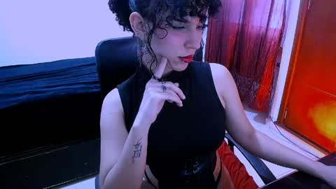 Snapshot of nyxxei chatting on 24, 4, 2026 Nyxxei online show from 24, 4, 2026