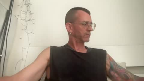 Snapshot of o_johnny_deep_o chatting on 22, 7, 2026 Jonathan Deep online show from 22, 7, 2026