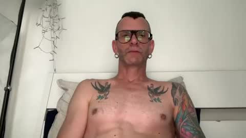 Snapshot of o_johnny_deep_o chatting on 31, 7, 2026 Jonathan Deep online show from 31, 7, 2026